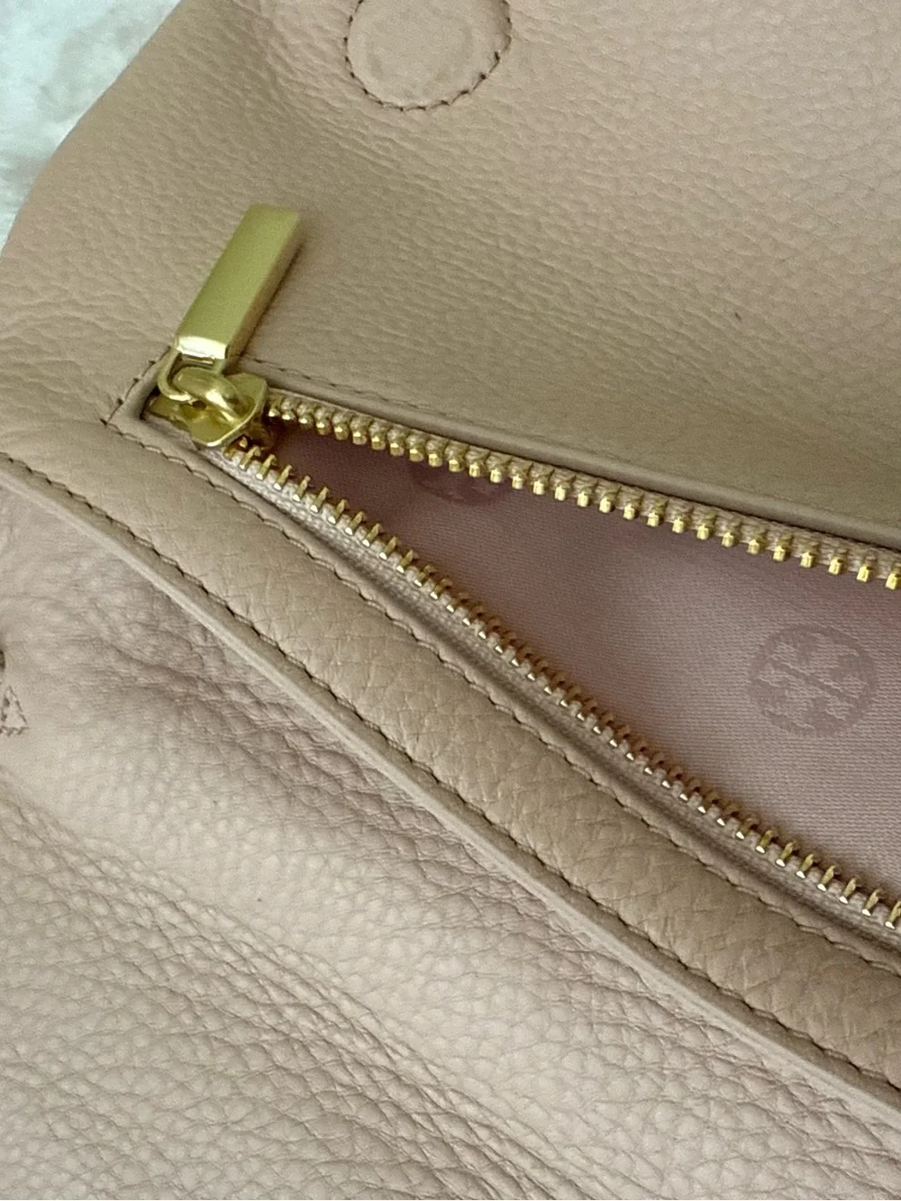 Tory Burch tory burch